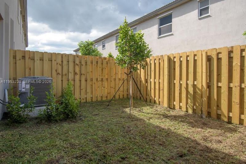 2683 SE 11th St, Homestead, FL 33035 Photo