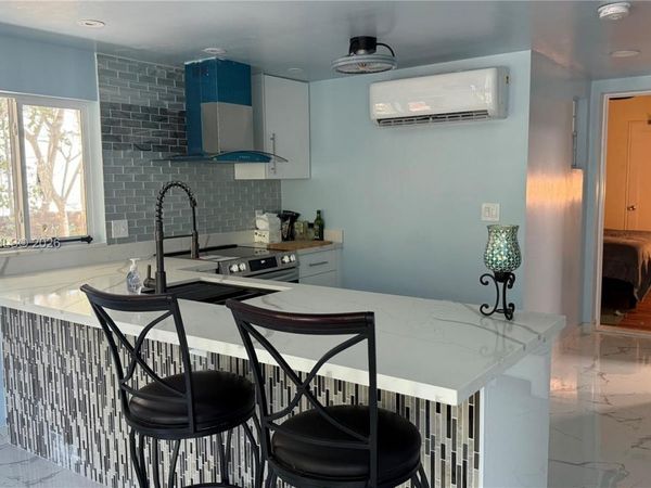 1633 Mckinley St, Back Unit, Hollywood, FL 33020