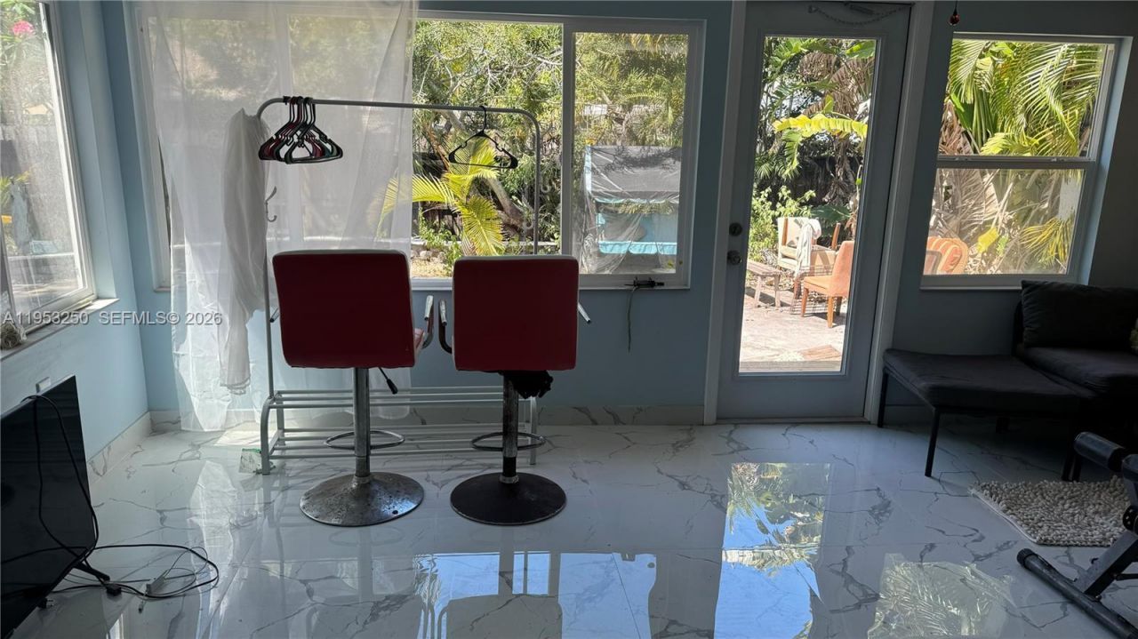 1633 Mckinley St, Unit Back Unit, Hollywood, FL 33020 Photo