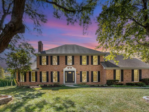 25w313 Mayflower Avenue, Naperville, IL 60540