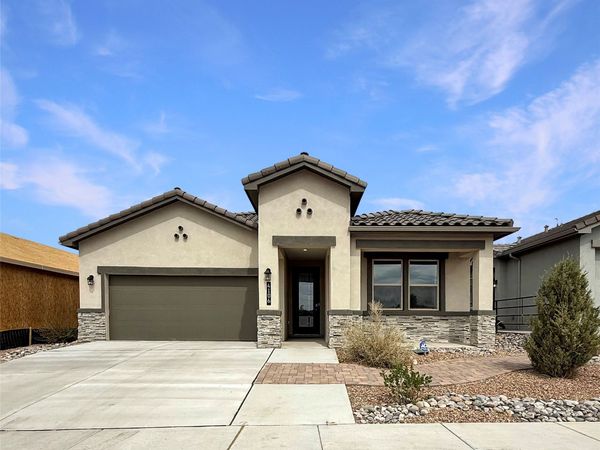 4106 Estrella Noche, Santa Fe, NM 87507