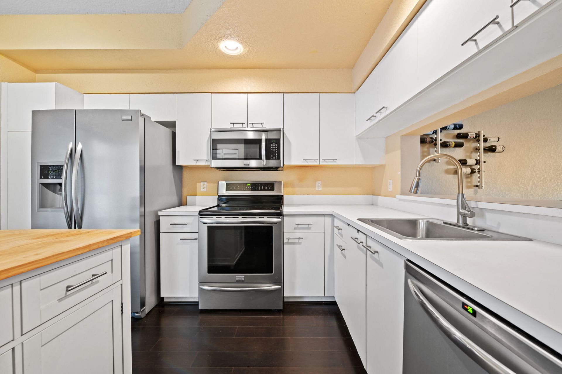 5628 NW 99th Lane, Coral Springs, FL 33076 Photo