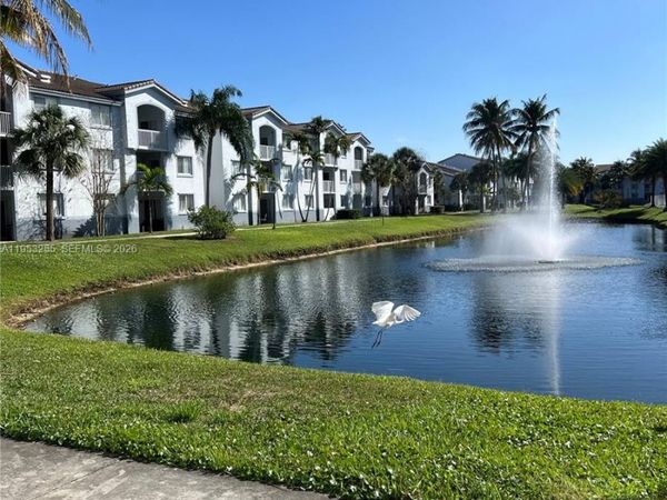 2600 S University Dr, Unit 209, Davie, FL 33328