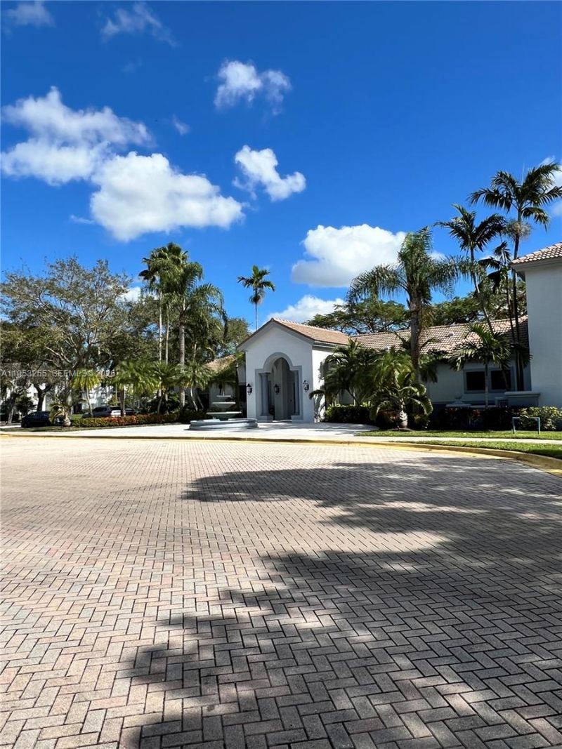 2600 S University Dr, Unit 209, Davie, FL 33328 Photo