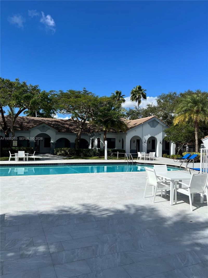 2600 S University Dr, Unit 209, Davie, FL 33328 Photo