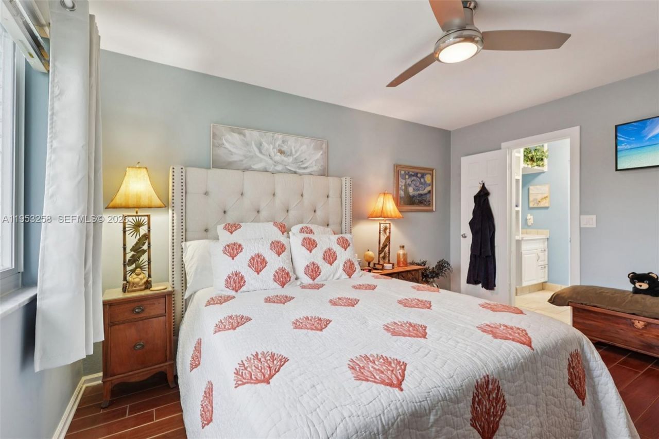 6260 NE 18th Ave, Unit 823, Fort Lauderdale, FL 33334 Photo