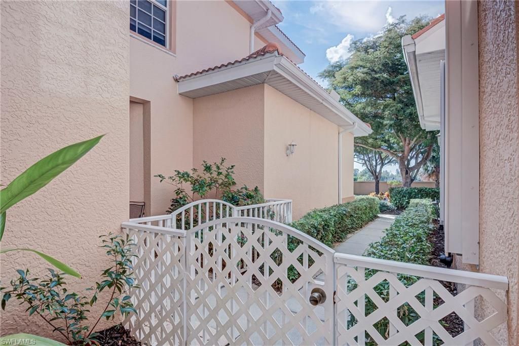 14031 W Hyde Park Dr, Unit 101, Fort Myers, FL 33912 Photo