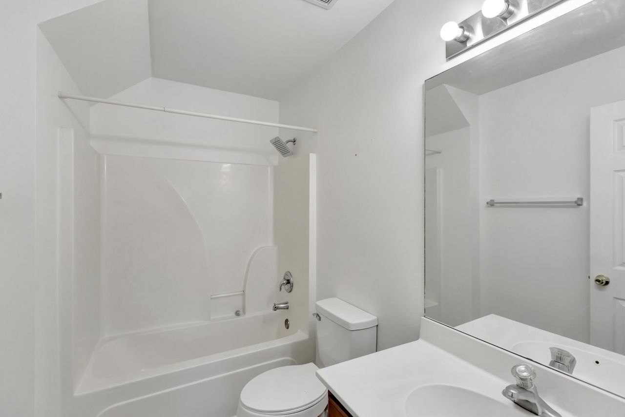 9176 Maple Grove Drive Photo 16