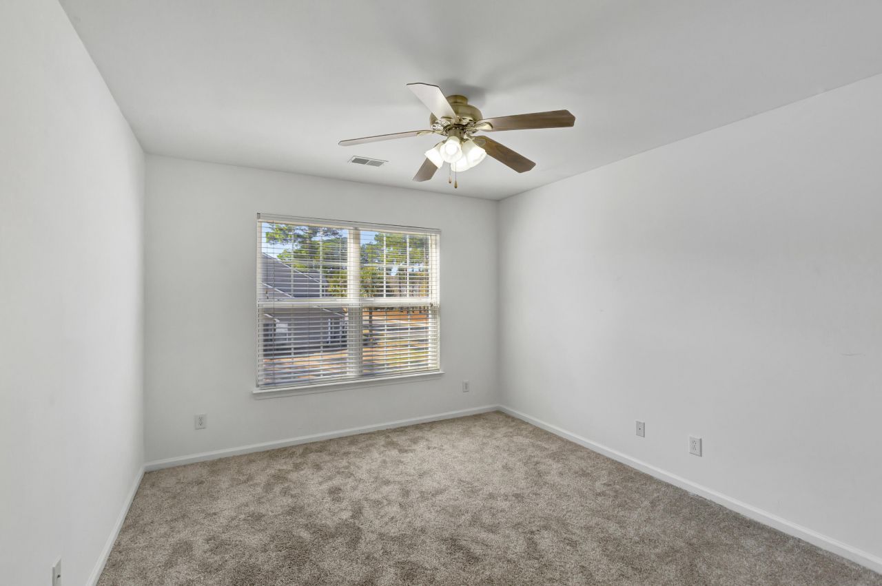 9176 Maple Grove Drive Photo 20