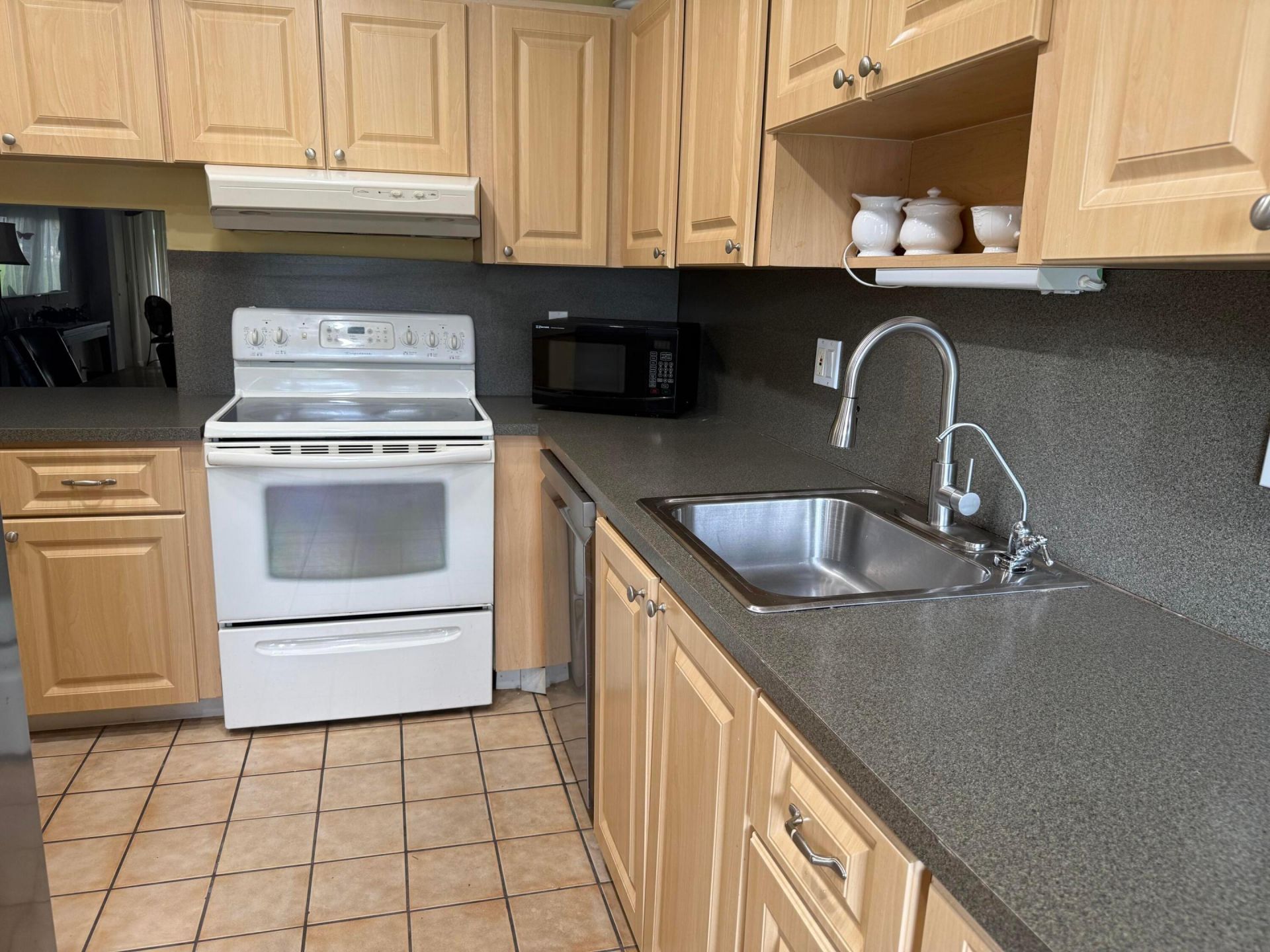 1460 NW 19th Terrace, Unit 71-A, Delray Beach, FL 33445 Photo