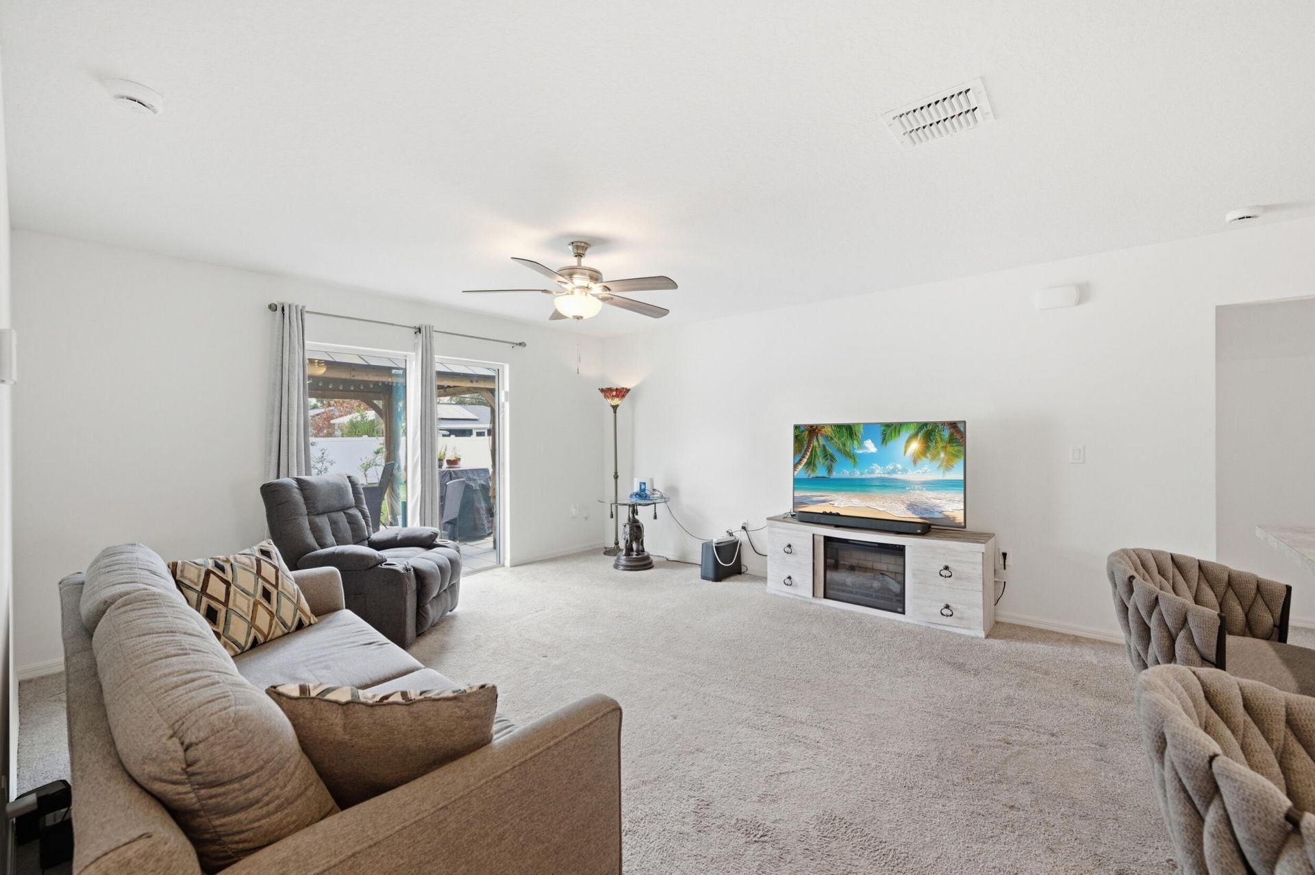 684 SE Crescent Avenue, Port Saint Lucie, FL 34984 Photo