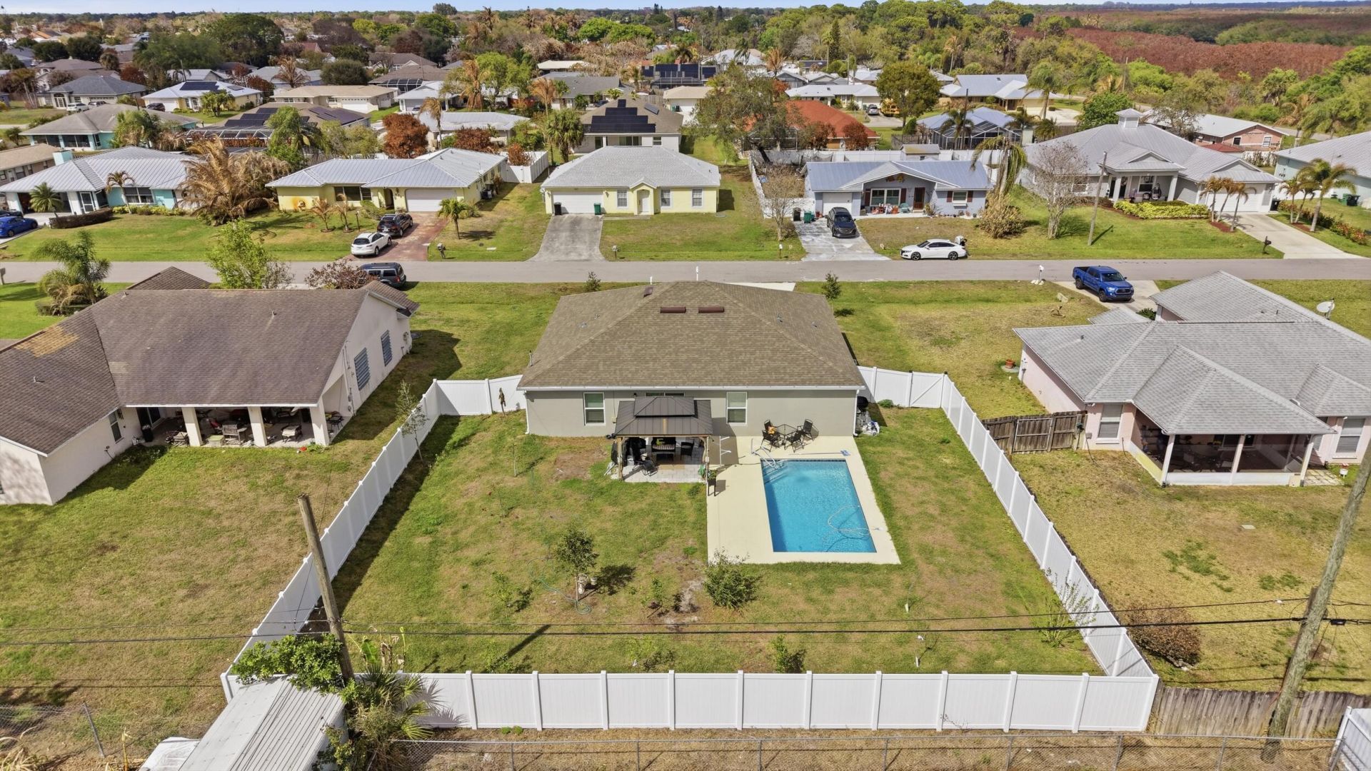 684 SE Crescent Avenue, Port Saint Lucie, FL 34984 Photo