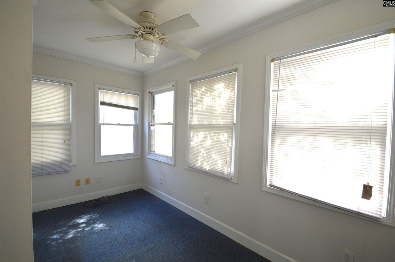 605 Hemphill Street Photo 11