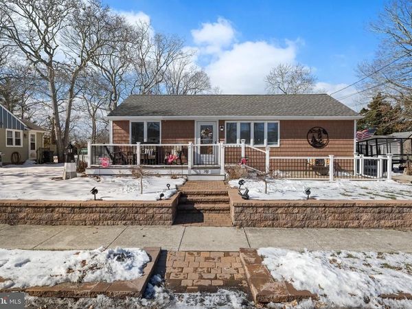 300 ELDREDGE AVENUE, CAPE MAY, NJ 08204