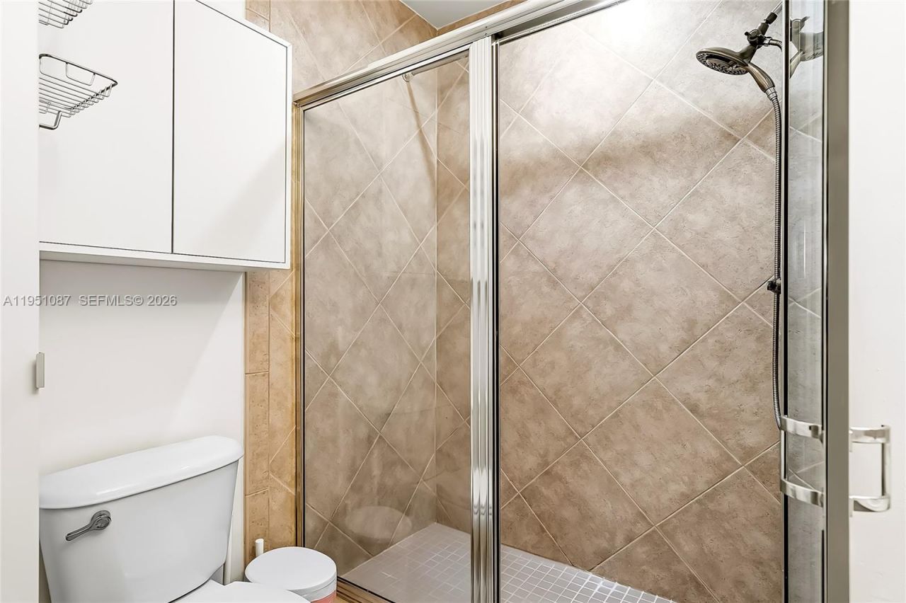 2080 S Ocean Dr , Unit 103, Hallandale Beach, FL 33009 Photo