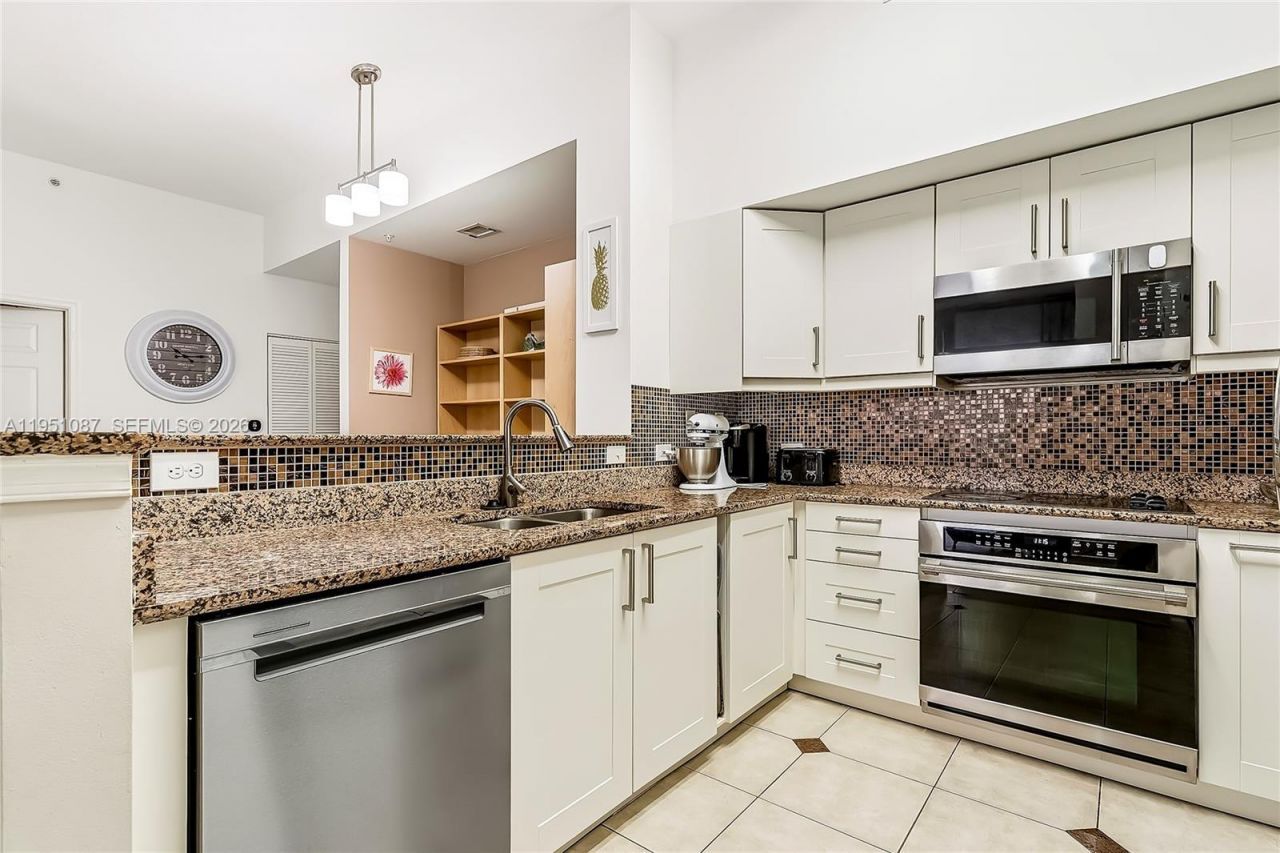 2080 S Ocean Dr , Unit 103, Hallandale Beach, FL 33009 Photo