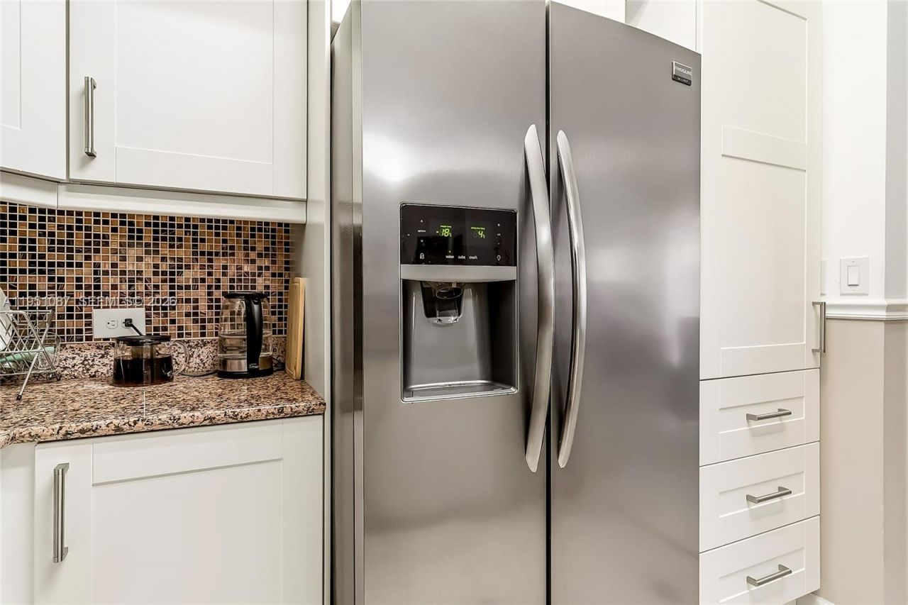 2080 S Ocean Dr , Unit 103, Hallandale Beach, FL 33009 Photo