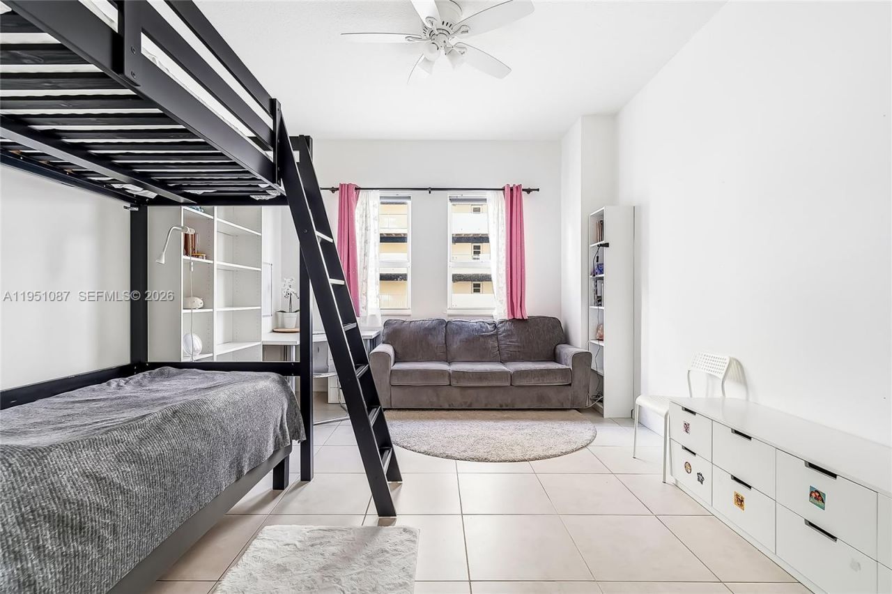 2080 S Ocean Dr , Unit 103, Hallandale Beach, FL 33009 Photo