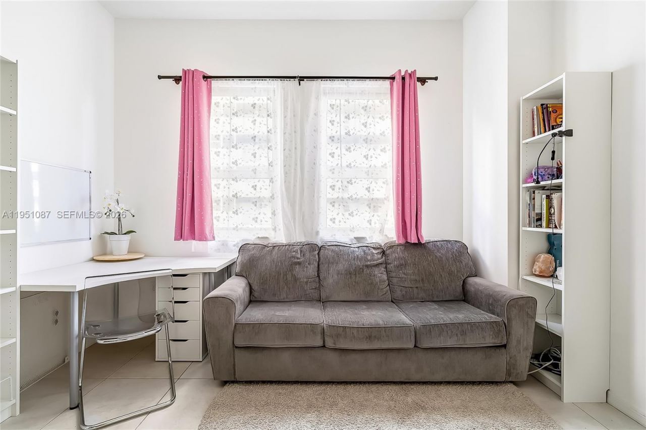 2080 S Ocean Dr , Unit 103, Hallandale Beach, FL 33009 Photo