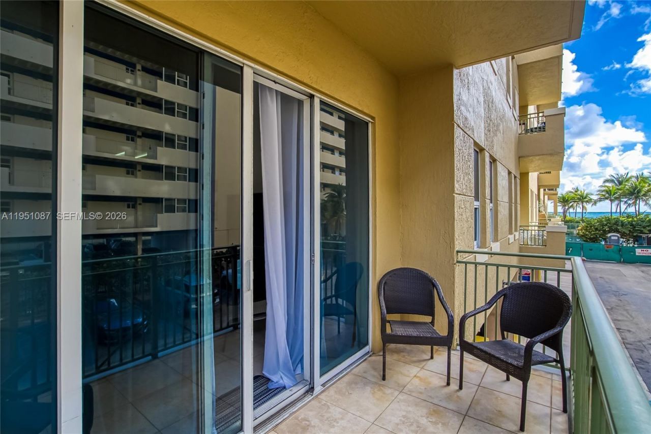 2080 S Ocean Dr , Unit 103, Hallandale Beach, FL 33009 Photo