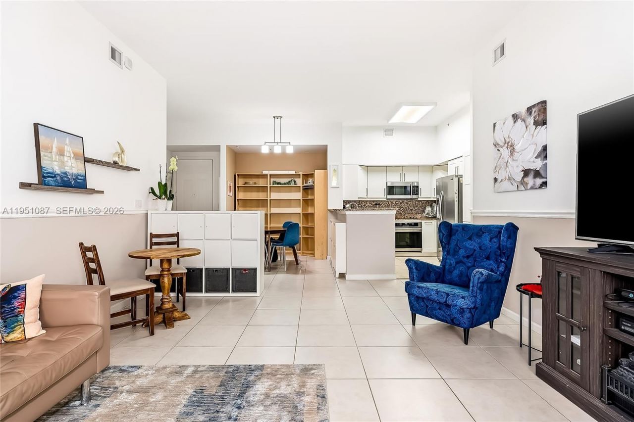 2080 S Ocean Dr , Unit 103, Hallandale Beach, FL 33009 Photo