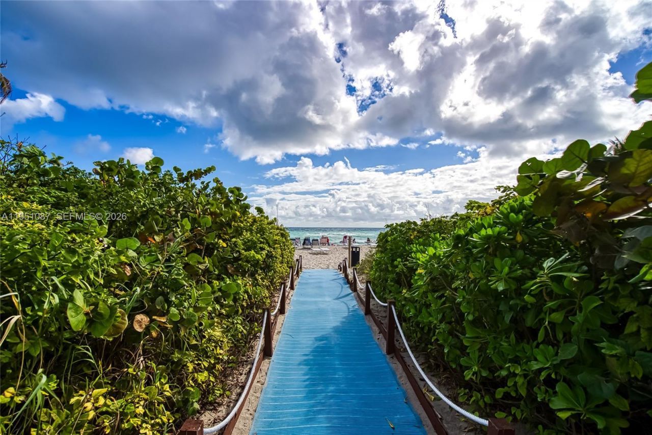 2080 S Ocean Dr , Unit 103, Hallandale Beach, FL 33009 Photo