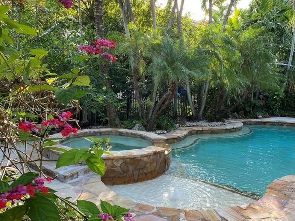 7564 SW 190 St, Unit 7564, Cutler Bay, FL 33157