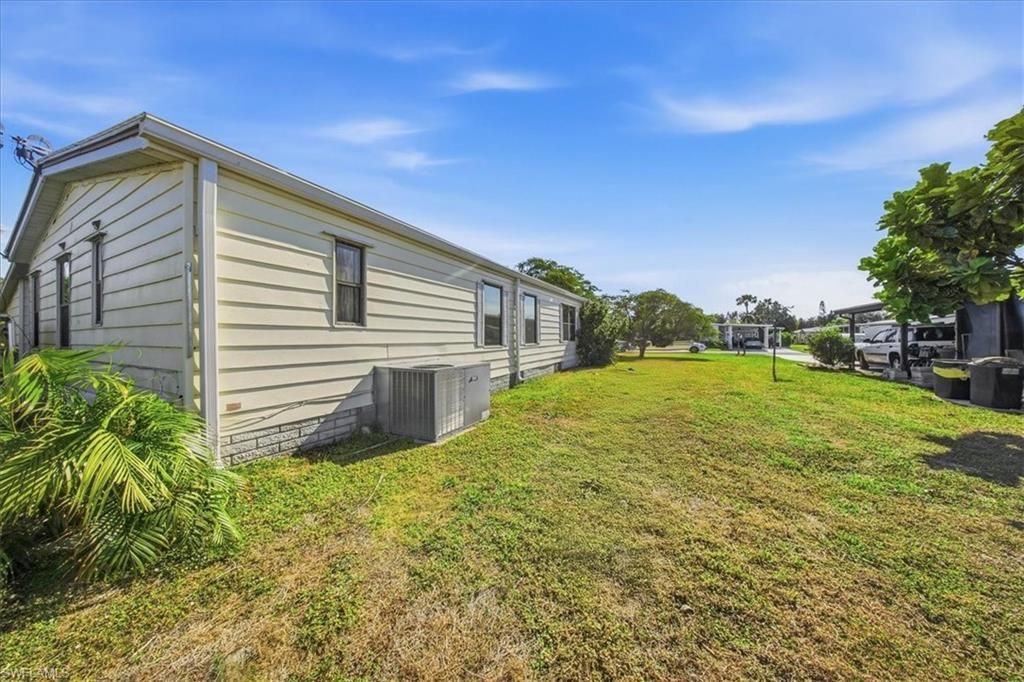 26257 Queen Mary Ln, Bonita Springs, FL 34135 Photo