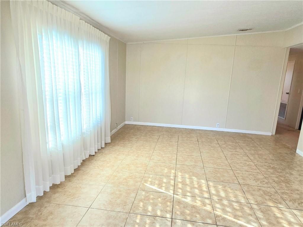 26257 Queen Mary Ln, Bonita Springs, FL 34135 Photo