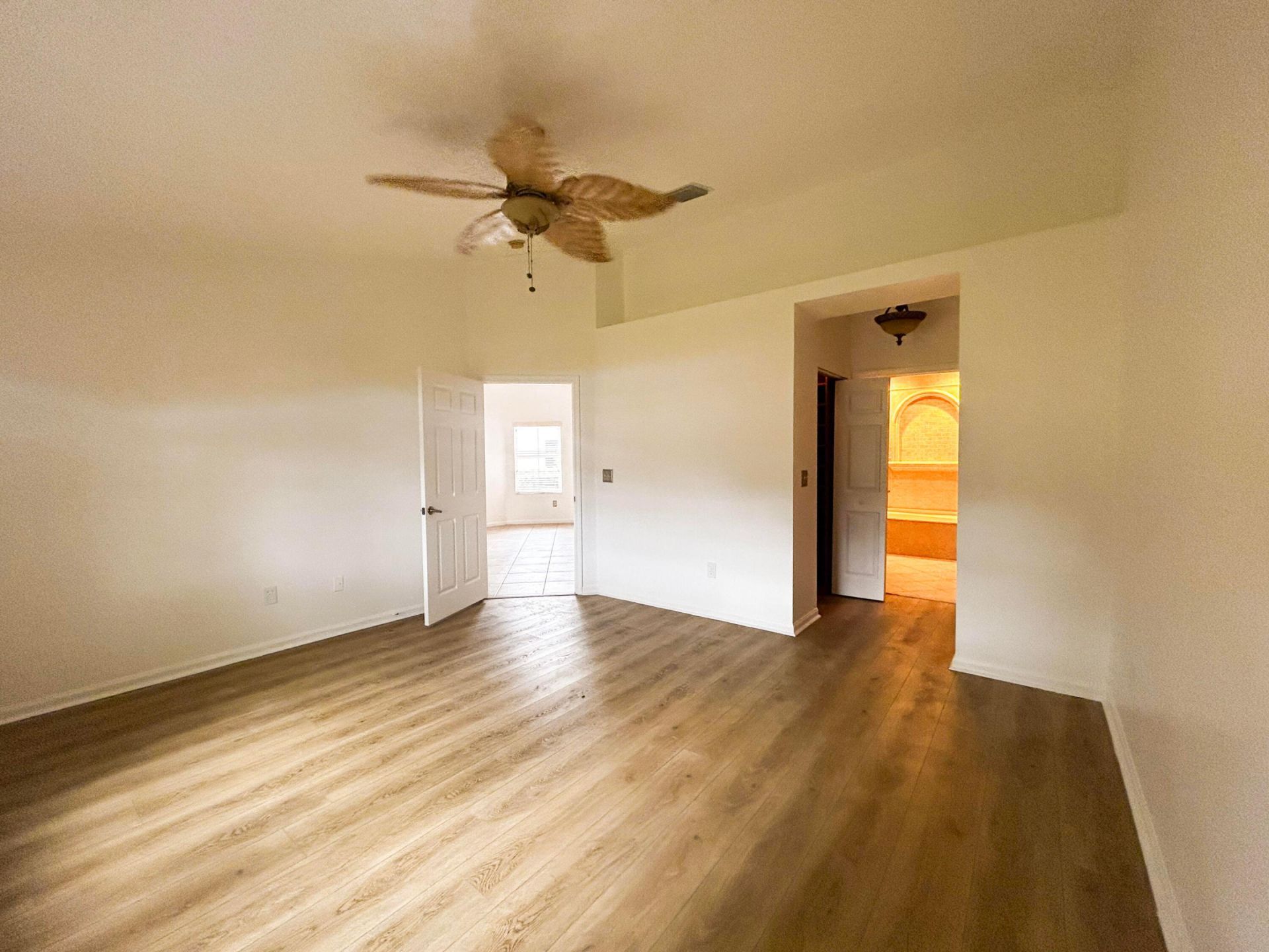 10638 Lake Shore Drive, Wellington, FL 33414 Photo