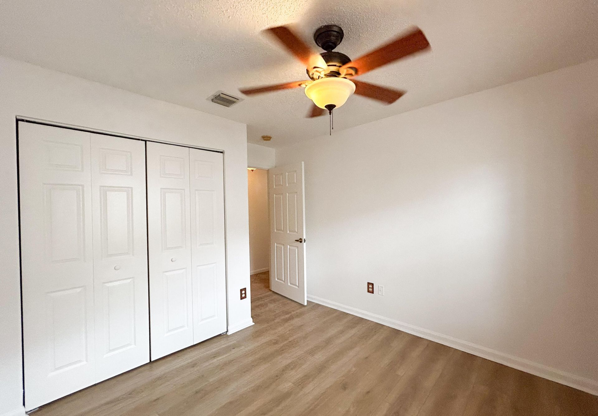 10638 Lake Shore Drive, Wellington, FL 33414 Photo