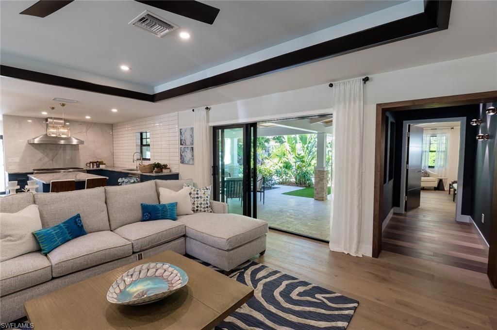 1325 Canterbury Dr, Fort Myers, FL 33901 Photo