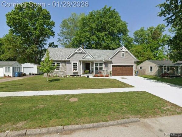 605 Hartner Drive, Holly Vlg, MI 48442