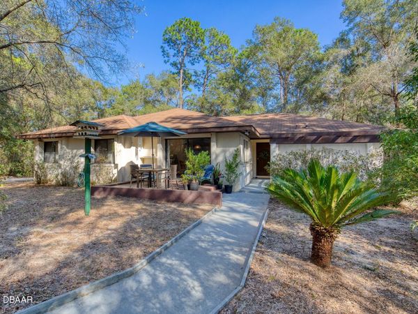 5669 Winona Trail, DeLeon Springs, FL 32130
