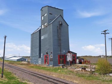 11649 123rd Avenue S, Sabin, MN 56580
