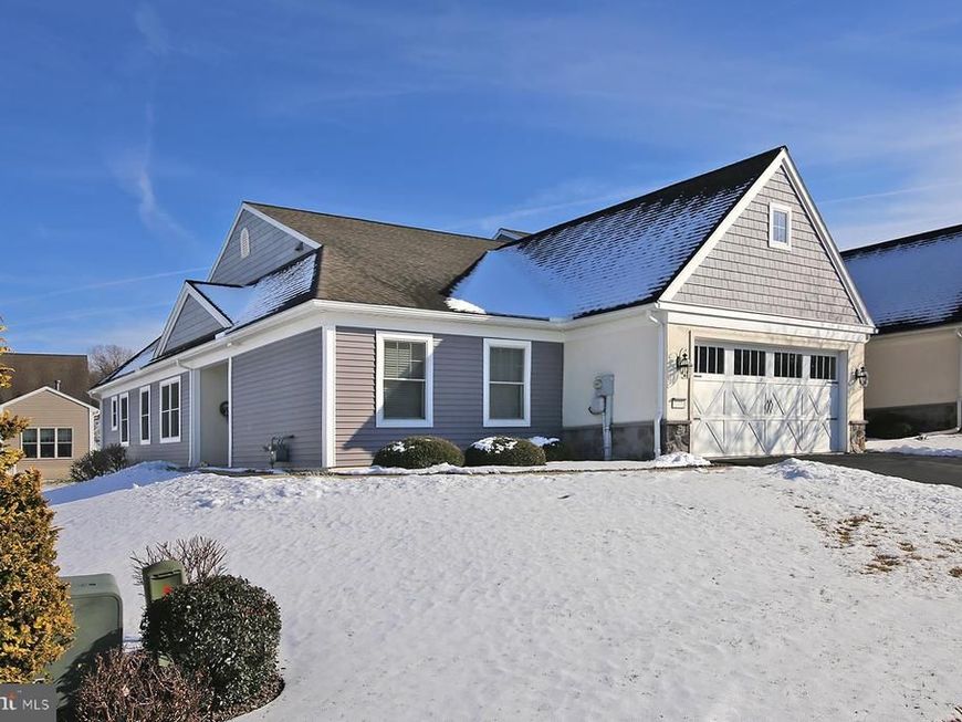 1005 Great Hall Drive, Lebanon, PA 17042 Main Photo