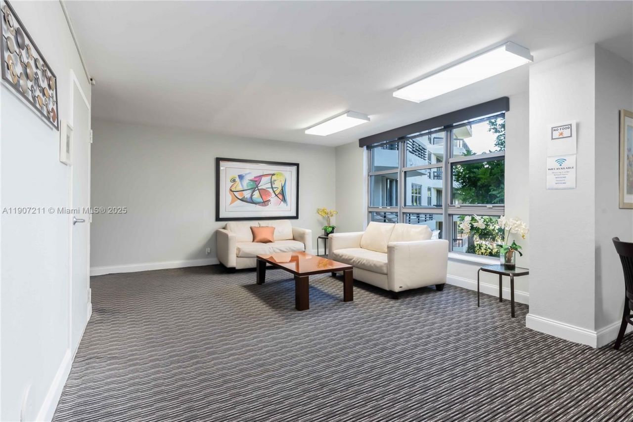 3500 Mystic Pointe Dr, Unit 2206, Aventura, FL 33180 Photo