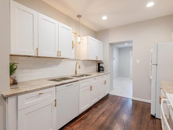1302 NW 3rd Avenue, Mineral Wells, TX 76067