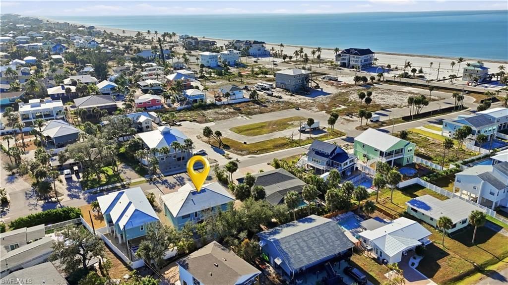 165 Connecticut St, Fort Myers Beach, FL 33931 Photo