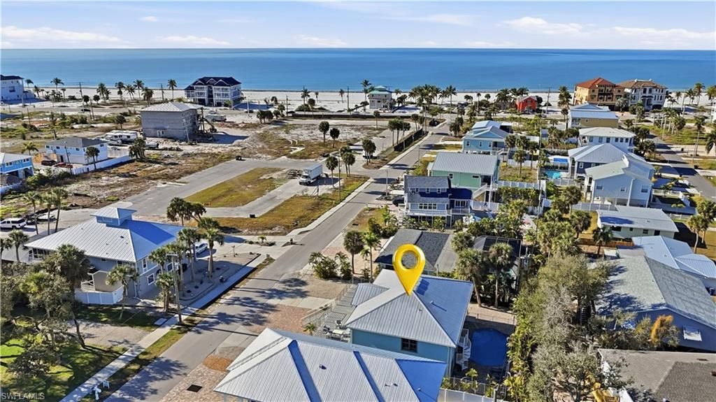 165 Connecticut St, Fort Myers Beach, FL 33931 Photo