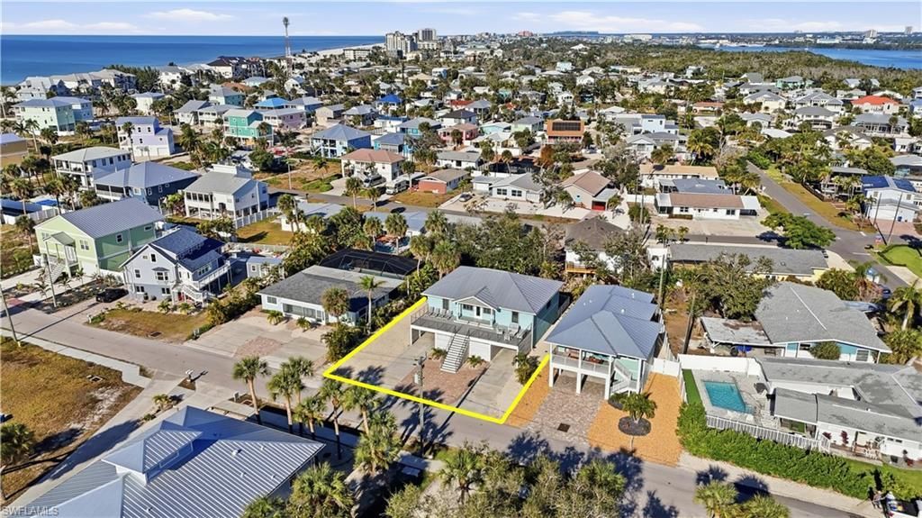 165 Connecticut St, Fort Myers Beach, FL 33931 Photo