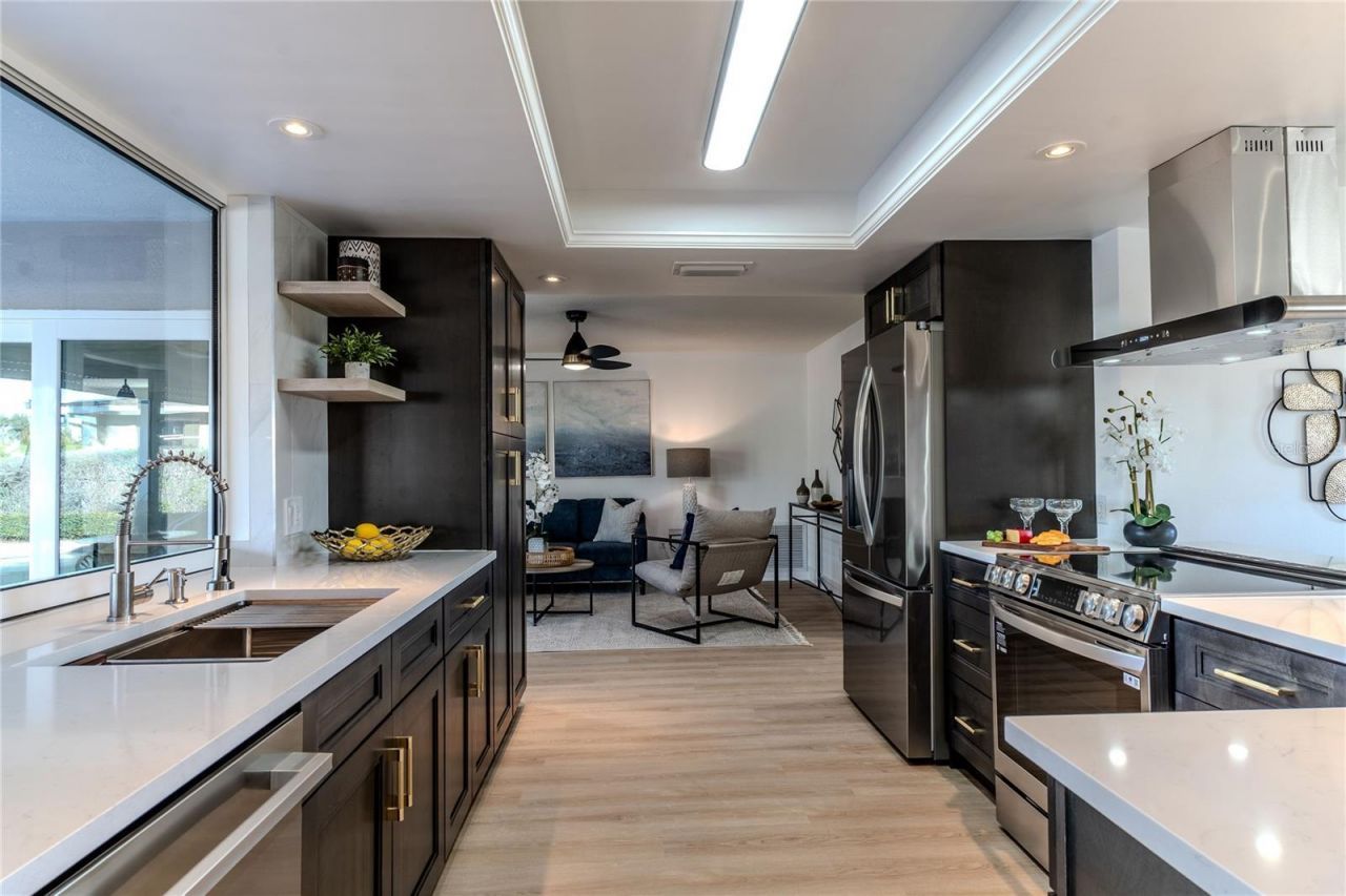 3807 48th Avenue S, Saint Petersburg, FL 33711 Photo