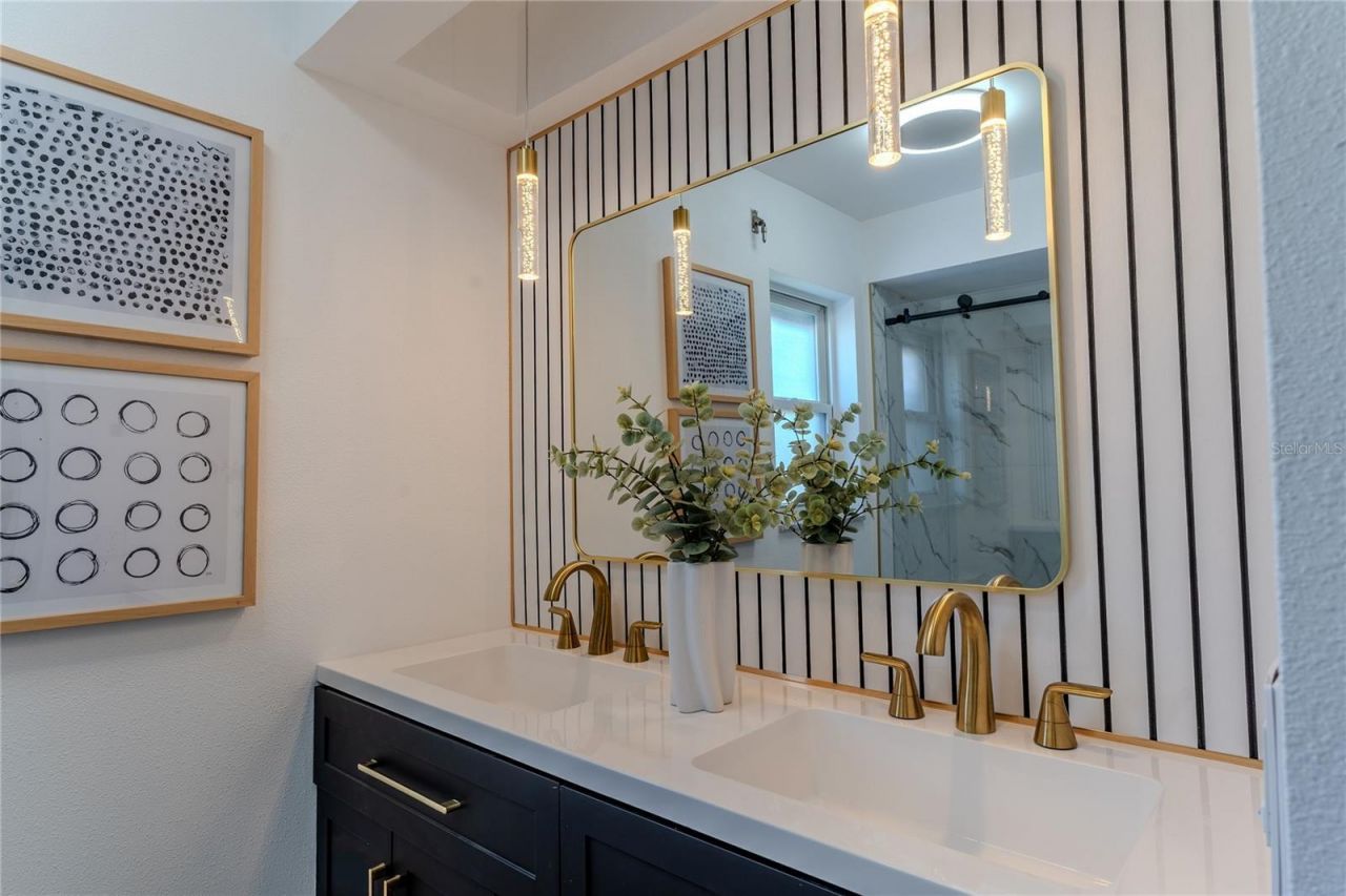 3807 48th Avenue S, Saint Petersburg, FL 33711 Photo