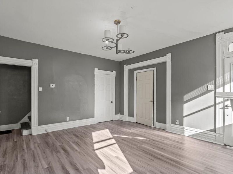 1121 E Livingston Avenue, Columbus, OH 43205 Photo 11