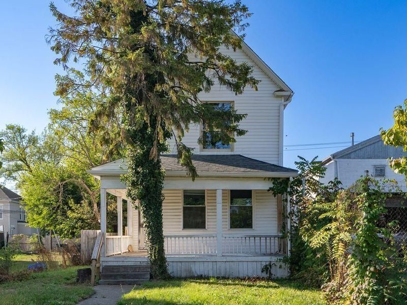 1121 E Livingston Avenue, Columbus, OH 43205 Photo 2