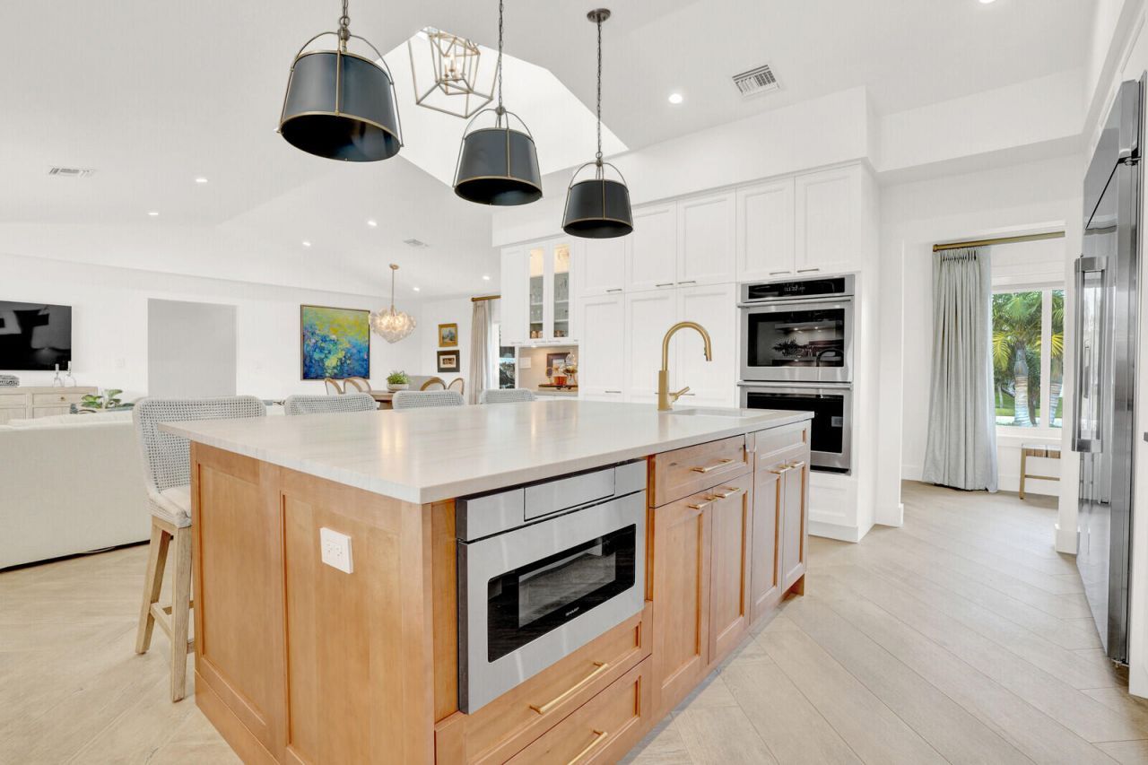 1151 Coral Way, Singer Island, FL 33404 Photo