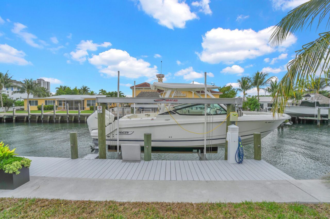 1151 Coral Way, Singer Island, FL 33404 Photo