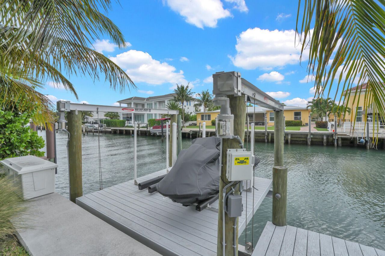 1151 Coral Way, Singer Island, FL 33404 Photo