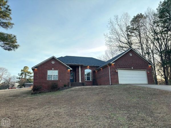 701 Utnage Drive, Jonesboro, AR 72404