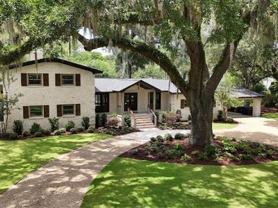 517 Pelzer Drive, Mount Pleasant, SC 29464